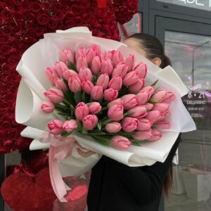 51 розовый тюльпан в Симферополе